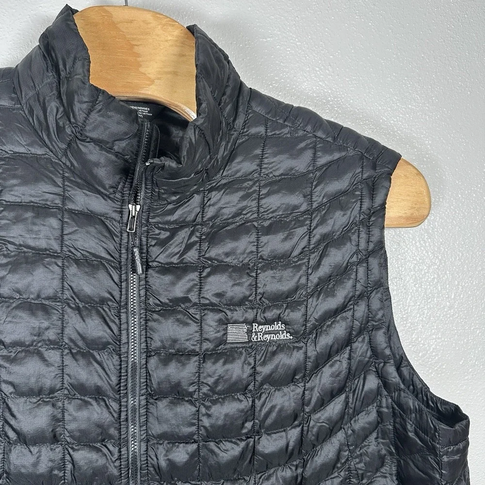 The North Face ThermoBall Trekker Vest Sz XXL Black Logo Gorpcore Logo NF0A3LHD